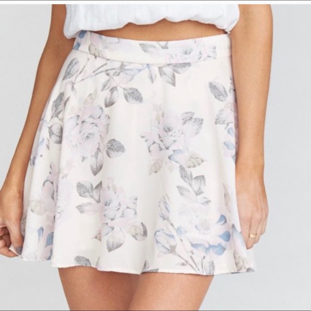 Show me your mumu skort in everlasting rose - Picture 2 of 6